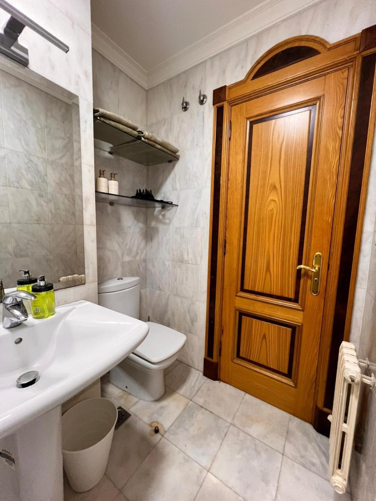 Central Suites Isabel II Βίγκο Εξωτερικό φωτογραφία